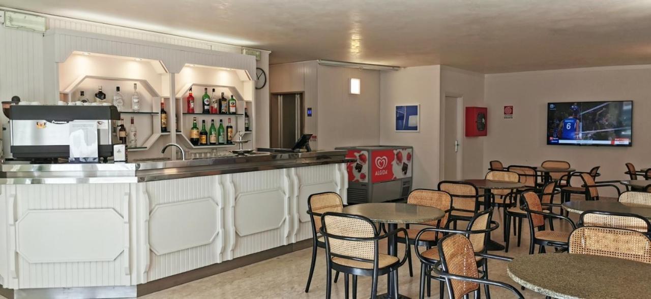 Hotel Cosmos Rimini Dış mekan fotoğraf