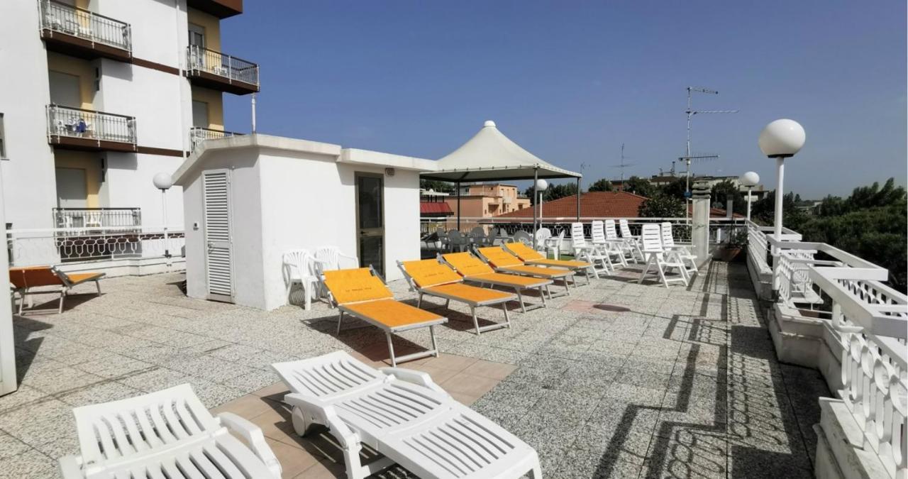 Hotel Cosmos Rimini Dış mekan fotoğraf