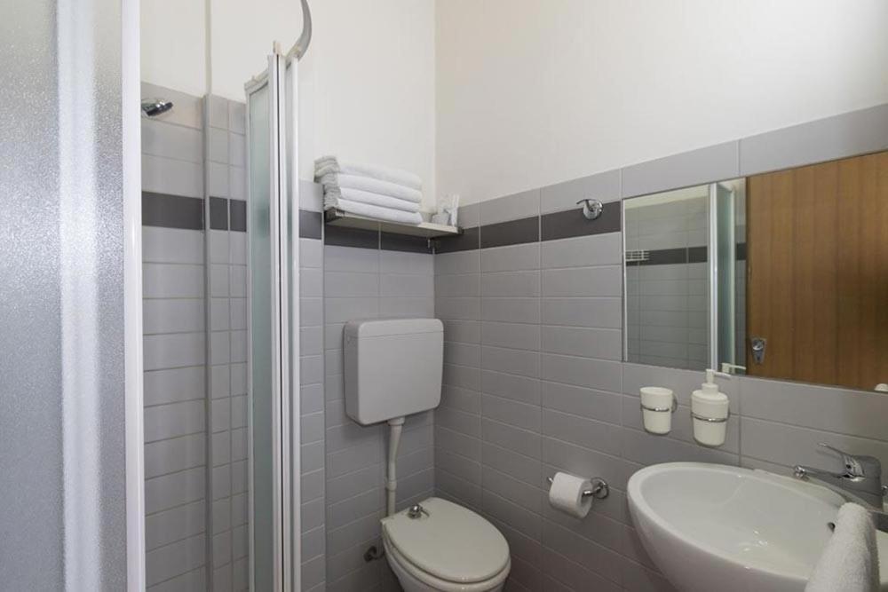 Hotel Cosmos Rimini Dış mekan fotoğraf